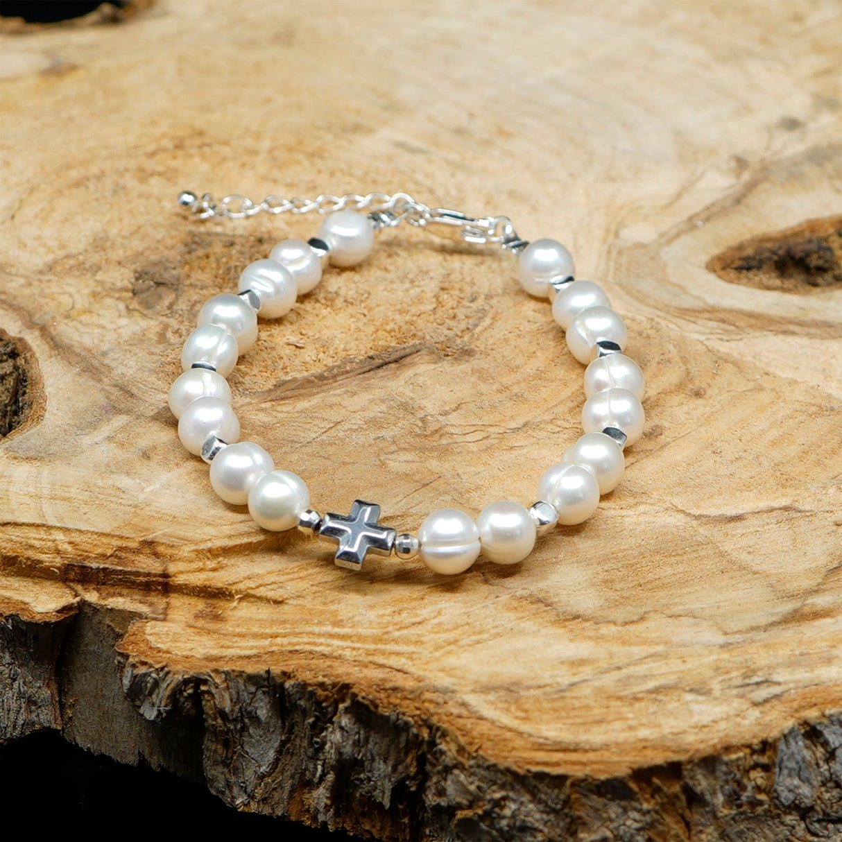 Pearls [White Smoke] Silver Plated Christian Woman Bracelet